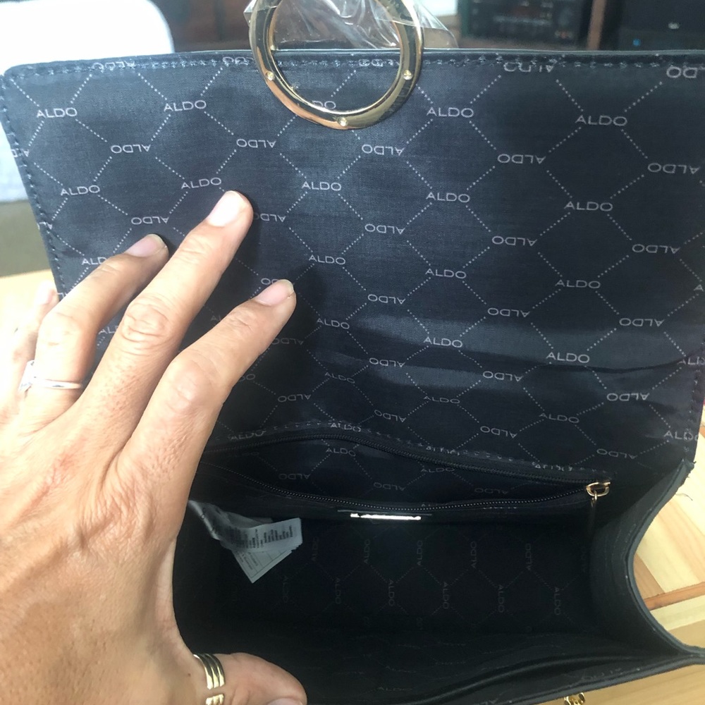 Aldo Crossbody purse - Picture 3 of 4